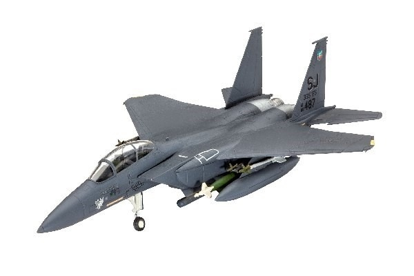 Revell F-15E STRIKE EAGLE & bombs ryhmässä URHEILU, VAPAA-AIKA JA HARRASTUS / Harrastus / Muovimallit / Lentokoneet/Helikopterit @ TP E-commerce Nordic AB (A07674)