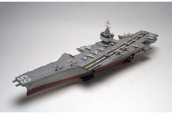 Revell 1:400 USS Enterprise CVN-65 ryhmässä URHEILU, VAPAA-AIKA JA HARRASTUS / Harrastus / Muovimallit / Alukset @ TP E-commerce Nordic AB (A07785)