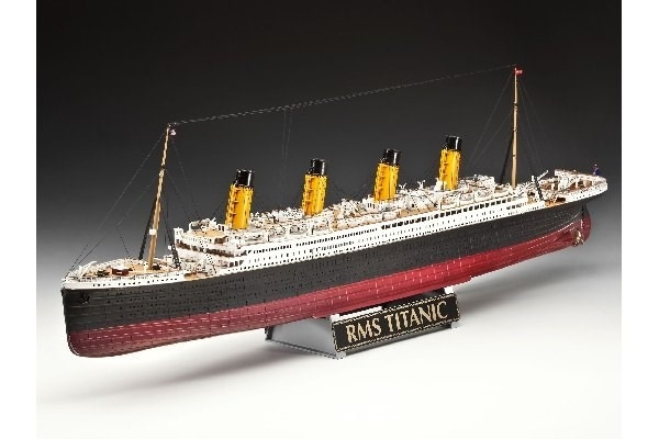 Revell 100 Years Titanic (Spec,Edition) ryhmässä URHEILU, VAPAA-AIKA JA HARRASTUS / Harrastus / Muovimallit / Aloituspakkaukset/Lahjapakkaukset @ TP E-commerce Nordic AB (A07825)
