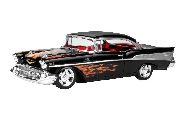 Revell 1957 Chevy Bel Air ryhmässä URHEILU, VAPAA-AIKA JA HARRASTUS / Harrastus / Muovimallit / Autot @ TP E-commerce Nordic AB (A07956)