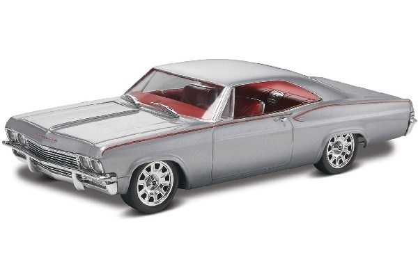 Revell 1965 Chevy Impala ryhmässä URHEILU, VAPAA-AIKA JA HARRASTUS / Harrastus / Muovimallit / Autot @ TP E-commerce Nordic AB (A07971)