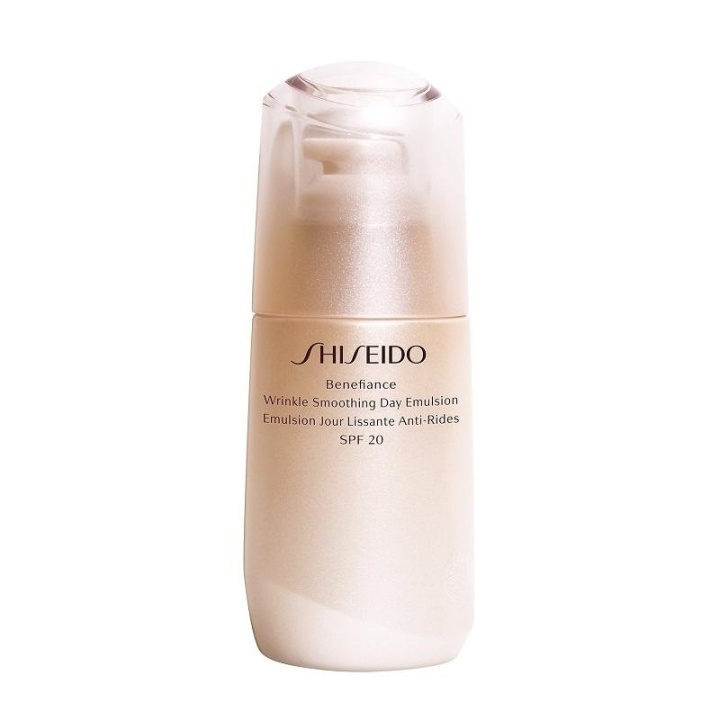 Shiseido Benefiance Wrinkle Smoothing Day Emulsion 75ml ryhmässä KAUNEUS JA TERVEYS / Ihonhoito / Kasvot / Kasvovoide @ TP E-commerce Nordic AB (A12983)