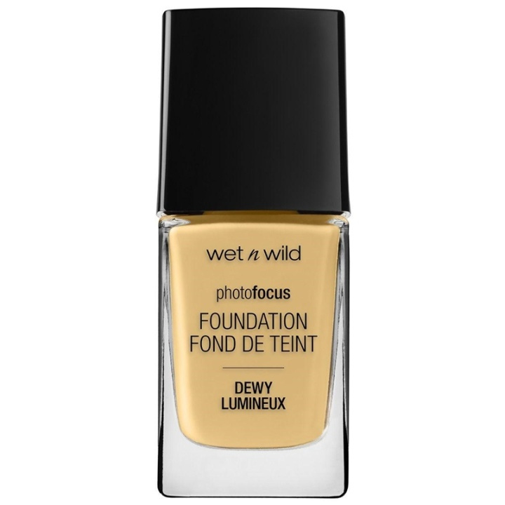 Wet n Wild Photo Focus Dewy Foundation - Golden Beige ryhmässä KAUNEUS JA TERVEYS / Meikit / Meikit Kasvot / Meikkivoide @ TP E-commerce Nordic AB (A13214)