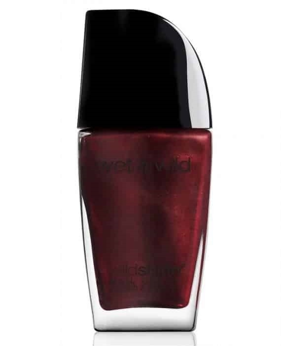 Wet n Wild Wild Shine Nail Color Burgundy Frost ryhmässä KAUNEUS JA TERVEYS / Manikyyri/Pedikyyri / Kynsilakka @ TP E-commerce Nordic AB (A13229)