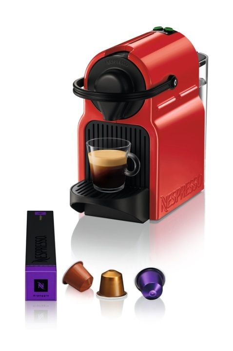 Krups Inissia XN1005 Ruby Red Pod coffee machine 0,7 l ryhmässä KOTI, TALOUS JA PUUTARHA / Kodinkoneet / Kahvikoneet ja tarvikkeet / Kahvinkeittimet @ TP E-commerce Nordic AB (A14989)