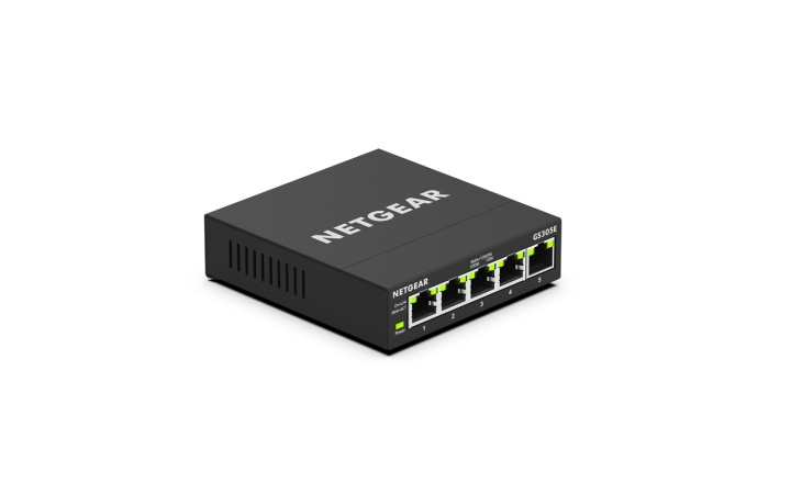 Netgear GS305E hanterad Gigabit Ethernet (10/100/1000) Svart ryhmässä TIETOKOONET & TARVIKKEET / Verkko / Kytkimet @ TP E-commerce Nordic AB (A15275)