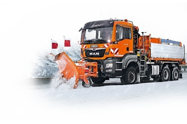 Revell Mini RC Man Winter Service Truck ryhmässä LELUT, TUOTTEET LAPSILLE JA VAUVOILLE / Radio-ohjattava / Radio-ohjattavat autot @ TP E-commerce Nordic AB (A17459)
