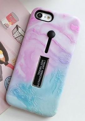 Fashioncase med fingerhållare - iPhone 11 Pro Max, Rosa/Blå ryhmässä ÄLYPUHELIMET JA TABLETIT / Puhelimen suojakotelo / Apple / iPhone 11 Pro Max @ TP E-commerce Nordic AB (A20471)