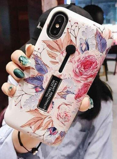 Fashioncase med fingerhållare - iPhone 12/12 Pro, Vit med blommor ryhmässä ÄLYPUHELIMET JA TABLETIT / Puhelimen suojakotelo / Apple / iPhone 12 @ TP E-commerce Nordic AB (A20835)