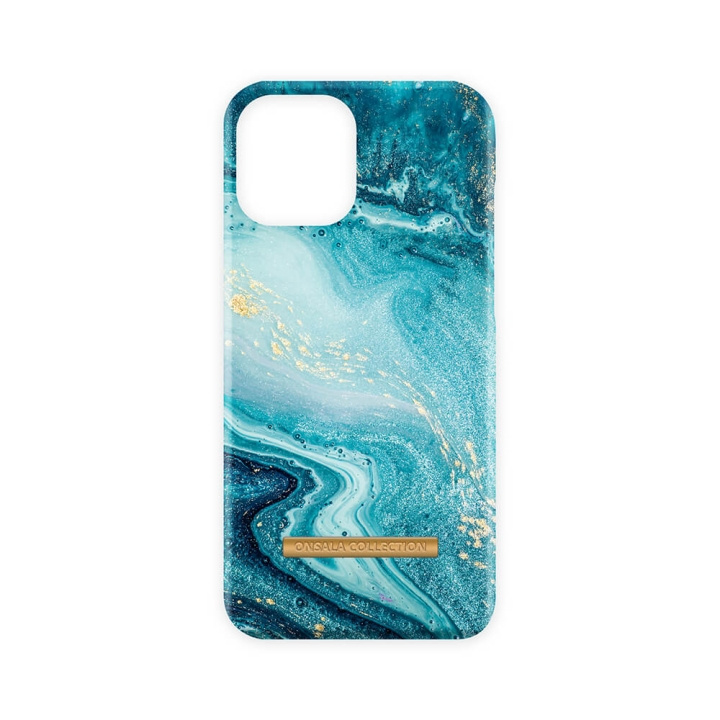 Onsala COLLECTION Mobilskal Soft Blue Sea Marble iPhone 13 Pro ryhmässä ÄLYPUHELIMET JA TABLETIT / Puhelimen suojakotelo / Apple / iPhone 13 Pro / Kuoret @ TP E-commerce Nordic AB (C00166)