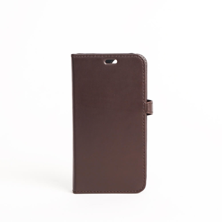 Buffalo 2in1 Wallet Leather 3 card iPhone 13 Mini Brown ryhmässä ÄLYPUHELIMET JA TABLETIT / Puhelimen suojakotelo / Apple / iPhone 13 Mini / Kotelo @ TP E-commerce Nordic AB (C00183)