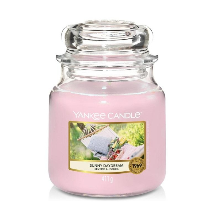 Yankee Candle Classic Medium Jar Sunny Daydream 411g ryhmässä KAUNEUS JA TERVEYS / Tuoksut & Parfyymit / Muut tuoksut / Tuoksukynttilät @ TP E-commerce Nordic AB (C00627)