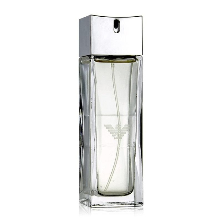 Giorgio Armani Emporio Diamonds For Men Edt 50ml ryhmässä KAUNEUS JA TERVEYS / Tuoksut & Parfyymit / Parfyymit / Miesten Tuoksut @ TP E-commerce Nordic AB (C03487)