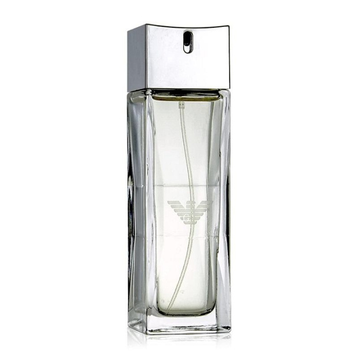 Giorgio Armani Emporio Diamonds For Men Edt 50ml ryhmässä KAUNEUS JA TERVEYS / Tuoksut & Parfyymit / Parfyymit / Miesten Tuoksut @ TP E-commerce Nordic AB (C03487)