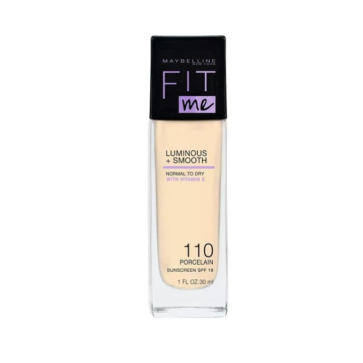 Maybelline Fit Me Luminous + Smooth Foundation - 110 Porcelain ryhmässä KAUNEUS JA TERVEYS / Meikit / Meikit Kasvot / Meikkivoide @ TP E-commerce Nordic AB (C03795)