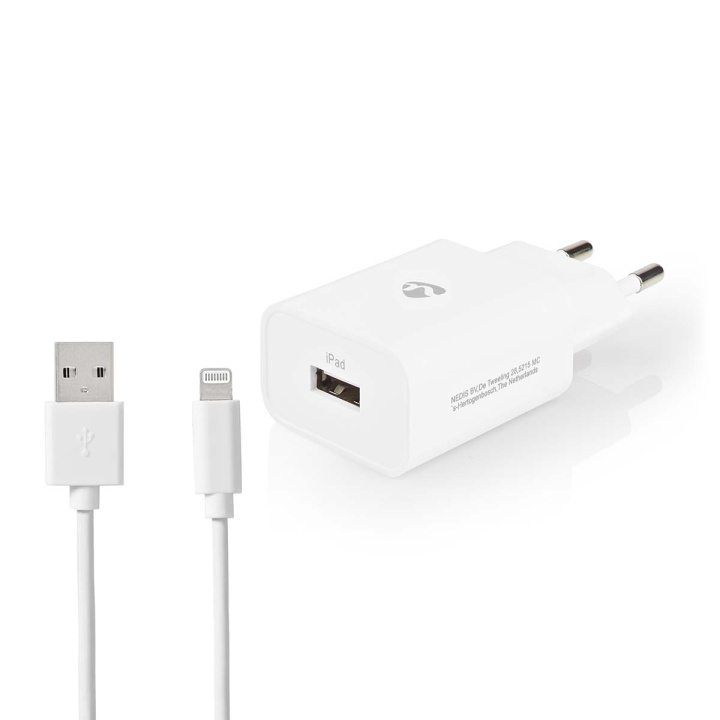 Nedis Seinälaturi | 12 W | Pikalataus-toiminto | 1x 2.4 A A | Lähtöliitäntöjen määrä: 1 | USB-A | Lightning 8-Pin (irrallinen) Kaapeli | 1.00 m | Single Voltage Output ryhmässä ÄLYPUHELIMET JA TABLETIT / Laturit & Kaapelit / Seinälaturi / Seinälatruri Lightning @ TP E-commerce Nordic AB (C05235)