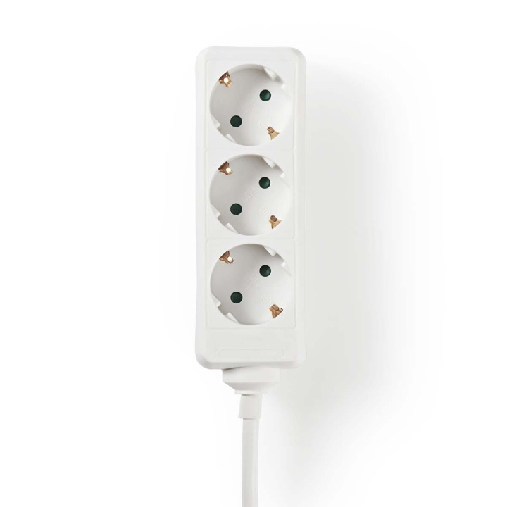 Nedis Jatkojohto | Maadoitettu virtaliitin / Tyyppi F (CEE 7/7) | 3-suuntainen | 3.00 m | 3680 W | 16 A | Maadoituksen tyyppi: Sivukontaktit | 230 V AC 50/60 Hz | Pistokannan kulma: 45 ° | H05VV-F 3G1.5mm² | Valkoinen ryhmässä KOTI, TALOUS JA PUUTARHA / Sähkö & Valaistus / Jatkojohdot @ TP E-commerce Nordic AB (C06110)