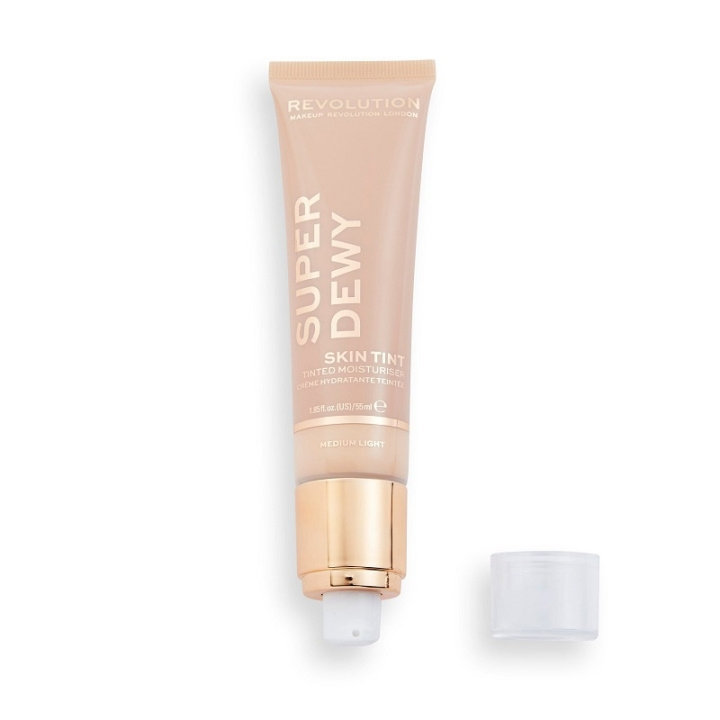 Makeup Revolution Superdewy Tinted Moisturiser Medium Light 55ml ryhmässä KAUNEUS JA TERVEYS / Ihonhoito / Kasvot / Päivävoide @ TP E-commerce Nordic AB (C10160)