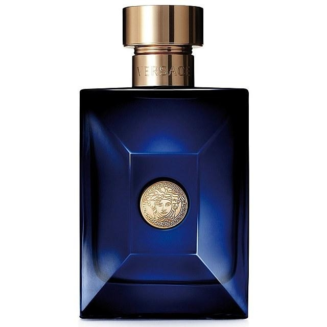 Versace Dylan Blue Edt 100ml ryhmässä KAUNEUS JA TERVEYS / Tuoksut & Parfyymit / Parfyymit / Miesten Tuoksut @ TP E-commerce Nordic AB (C11092)