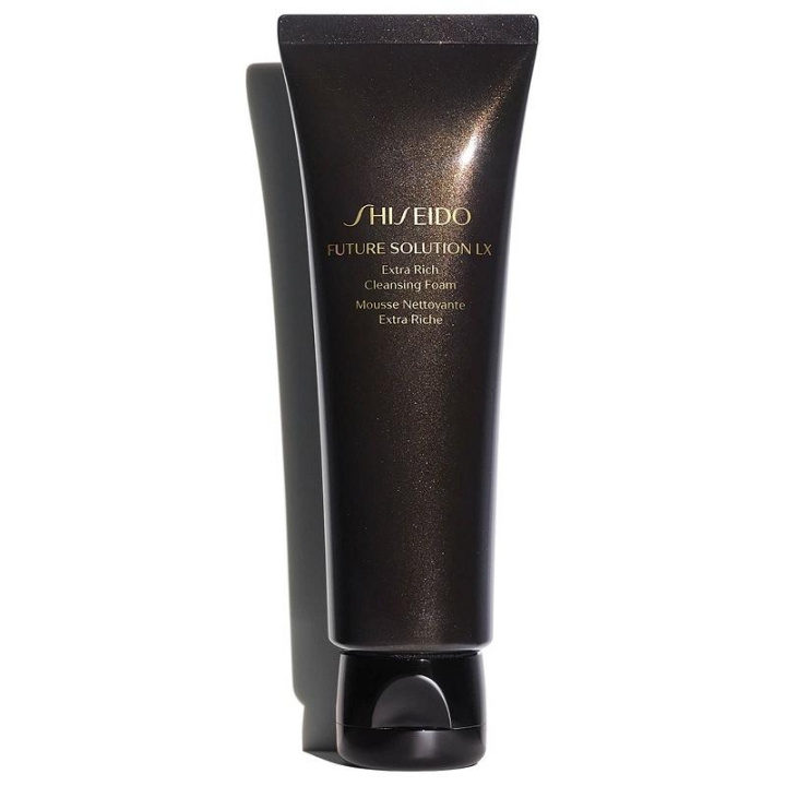 Shiseido Future Solution LX Extra Rich Cleansing Foam 125ml ryhmässä KAUNEUS JA TERVEYS / Ihonhoito / Kasvot / Puhdistus @ TP E-commerce Nordic AB (C11116)