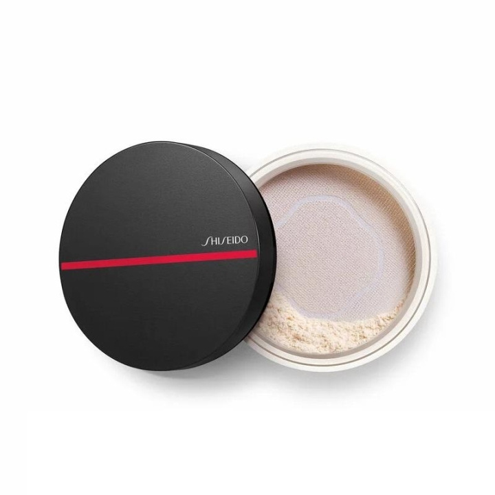 Shiseido Synchro Skin Invisible Silk Loose Powder Radiant 6g ryhmässä KAUNEUS JA TERVEYS / Meikit / Meikit Kasvot / Puuteri @ TP E-commerce Nordic AB (C12810)