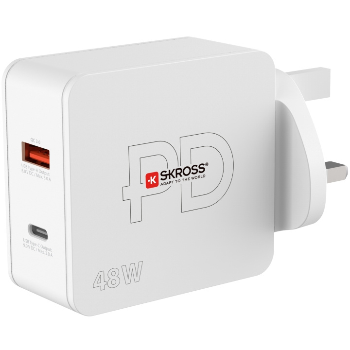 SKROSS Multipower 2 Pro+ UK 1xUSB-C PD 1xUSB-A 48W ryhmässä KOTI, TALOUS JA PUUTARHA / Sähkö & Valaistus / Matkasovittimet @ TP E-commerce Nordic AB (C13638)