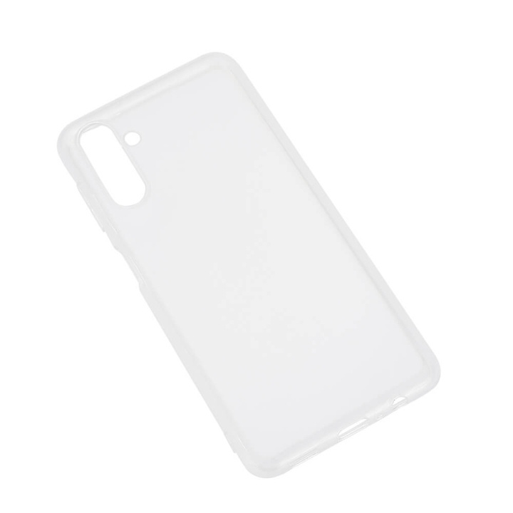 Gear Suojakuori TPU Läpinäkyvä - Samsung Galaxy A13 5G / A04s ryhmässä ÄLYPUHELIMET JA TABLETIT / Puhelimen suojakotelo / Samsung @ TP E-commerce Nordic AB (C15838)
