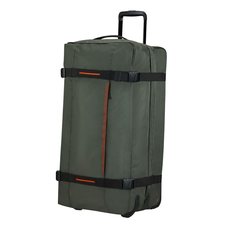 American Tourister Urban Track Duffle/WH Large Green ryhmässä URHEILU, VAPAA-AIKA JA HARRASTUS / Matkailutarvikkeet / Matkalaukut @ TP E-commerce Nordic AB (C17074)