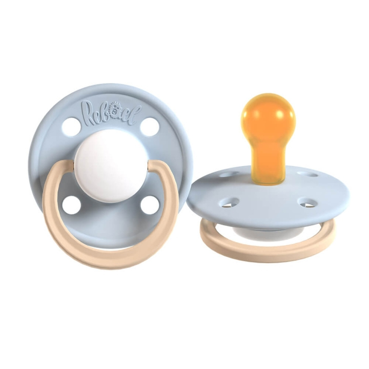 REBAEL Pacifier Singel Size 2 Cold Pearly Lion ryhmässä LELUT, TUOTTEET LAPSILLE JA VAUVOILLE / Vauvatuotteet / Tutit & Hammasrenkaat @ TP E-commerce Nordic AB (C17238)