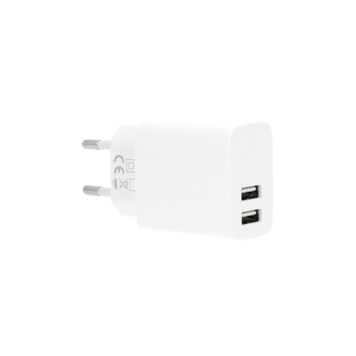 Gear Laturi 220V 2xUSB-A 3.4A Valkoinen ryhmässä ÄLYPUHELIMET JA TABLETIT / Laturit & Kaapelit / Seinälaturi / Seinälaturi USB @ TP E-commerce Nordic AB (C28636)