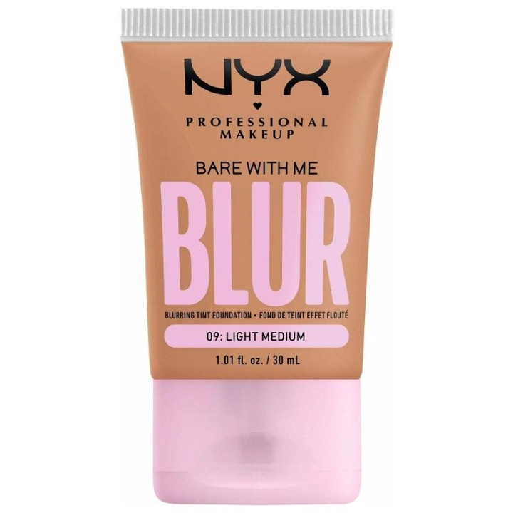 NYX PROF. MAKEUP Bare With Me Blur Tint Foundation 30ml 09 Light Medium ryhmässä KAUNEUS JA TERVEYS / Meikit / Meikit Kasvot / Meikkivoide @ TP E-commerce Nordic AB (C28982)