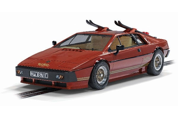 SCALEXTRIC James Bond Lotus Esprit Turbo \'For Your Eyes Only\' ryhmässä LELUT, TUOTTEET LAPSILLE JA VAUVOILLE / Radio-ohjattava / Autoradat / Autot @ TP E-commerce Nordic AB (C29650)