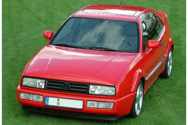Revell VW Corrado, 35 years 1;24 gift set ryhmässä URHEILU, VAPAA-AIKA JA HARRASTUS / Harrastus / Muovimallit / Autot @ TP E-commerce Nordic AB (C29942)