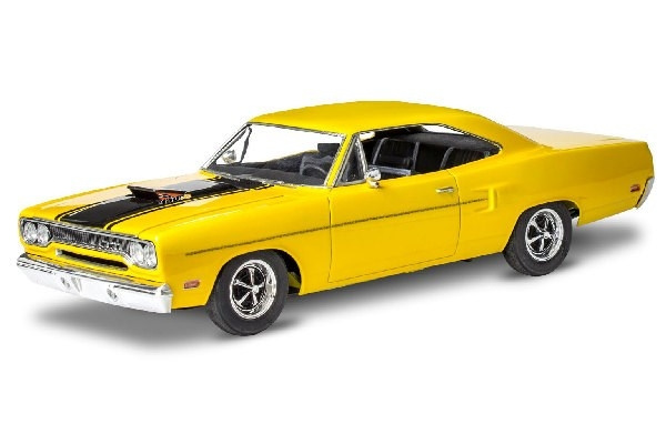 Revell 1970 Plymouth Roadrunner ryhmässä URHEILU, VAPAA-AIKA JA HARRASTUS / Harrastus / Muovimallit / Autot @ TP E-commerce Nordic AB (C29993)