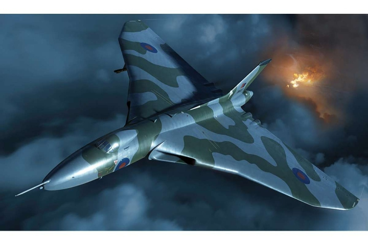 AIRFIX Avro Vulcan B.2 Black Buck ryhmässä URHEILU, VAPAA-AIKA JA HARRASTUS / Harrastus / Muovimallit / Lentokoneet/Helikopterit @ TP E-commerce Nordic AB (C30487)