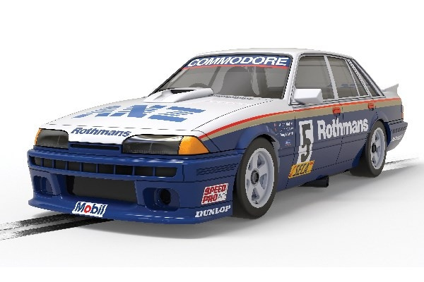 Scalextric Holden VL Commodore - 1987 SPA 24HRS 1:32 ryhmässä LELUT, TUOTTEET LAPSILLE JA VAUVOILLE / Radio-ohjattava / Autoradat / Autot @ TP E-commerce Nordic AB (C30506)