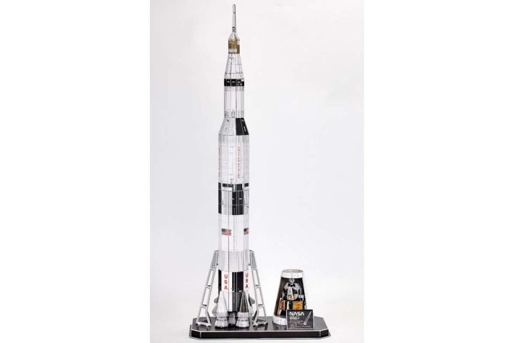 Revell 3D Puzzle, Apollo 11 Saturn V ryhmässä URHEILU, VAPAA-AIKA JA HARRASTUS / Harrastus / Muovimallit / Sci-Fi @ TP E-commerce Nordic AB (C30549)