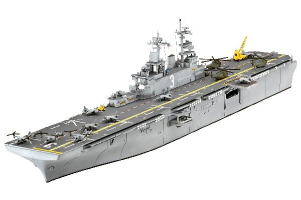Revell Model Set Assault Carrier USS WASP CLASS ryhmässä URHEILU, VAPAA-AIKA JA HARRASTUS / Harrastus / Muovimallit / Alukset @ TP E-commerce Nordic AB (C30633)