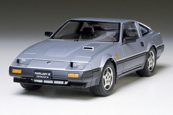 TAMIYA 1/24 Nissan Fairlady Z 300ZX 2 Seater ryhmässä URHEILU, VAPAA-AIKA JA HARRASTUS / Harrastus / Muovimallit / Autot @ TP E-commerce Nordic AB (C31501)