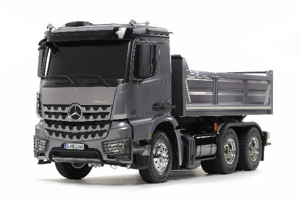 TAMIYA 1/14 R/C Mercedes-Benz Arocs 3348 6x4 Tipper Truck ryhmässä LELUT, TUOTTEET LAPSILLE JA VAUVOILLE / Radio-ohjattava / Muut @ TP E-commerce Nordic AB (C31556)