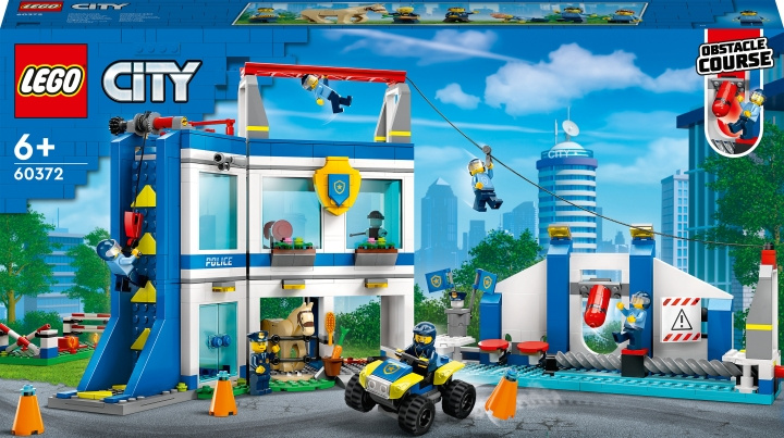LEGO City Police 60372 - Poliisien koulutuskeskus ryhmässä LELUT, TUOTTEET LAPSILLE JA VAUVOILLE / Leikkikalut, Askartelu &Pelit / Rakennuslelut / Lego @ TP E-commerce Nordic AB (C32774)