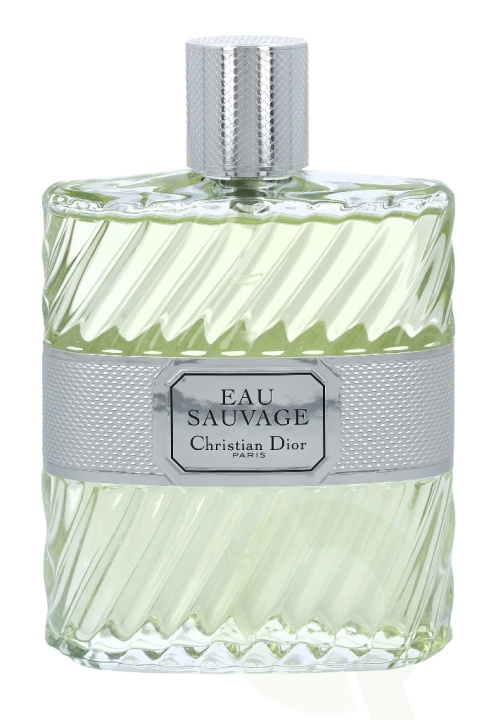 Christian Dior Dior Eau Sauvage Edt Spray 200 ml ryhmässä KAUNEUS JA TERVEYS / Tuoksut & Parfyymit / Parfyymit / Miesten Tuoksut @ TP E-commerce Nordic AB (C34398)