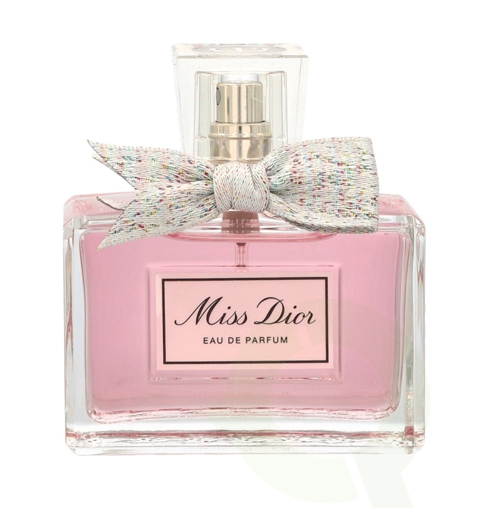 Dior Miss Dior Edp Spray 50 ml ryhmässä KAUNEUS JA TERVEYS / Tuoksut & Parfyymit / Parfyymit / Naisten Tuoksut @ TP E-commerce Nordic AB (C36352)