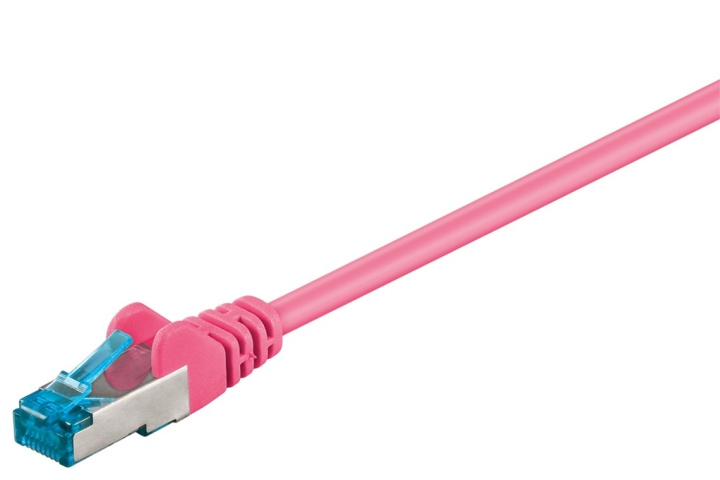 Goobay Patchkabel CAT 6A, S/FTP (PiMF), magenta, 0,5 m opparledare (CU), halogenfri kabelhölje (LSZH) ryhmässä TIETOKOONET & TARVIKKEET / Kaapelit & Sovittimet / Verkko / Cat6 @ TP E-commerce Nordic AB (C39687)