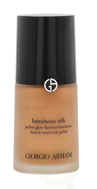 Armani Luminous Silk Foundation 30 ml 5.8 ryhmässä KAUNEUS JA TERVEYS / Meikit / Meikit Kasvot / Meikkivoide @ TP E-commerce Nordic AB (C41225)
