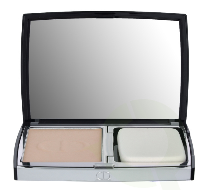 Christian Dior Dior Forever Natural Velvet Compact Foundation 10 gr #2N Neutral ryhmässä KAUNEUS JA TERVEYS / Meikit / Meikit Kasvot / Meikkivoide @ TP E-commerce Nordic AB (C41325)