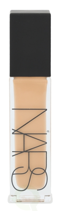 Nars Natural Radiant Longwear Foundation 30 ml Medium 3/Stromboli ryhmässä KAUNEUS JA TERVEYS / Meikit / Meikit Kasvot / Meikkivoide @ TP E-commerce Nordic AB (C41748)