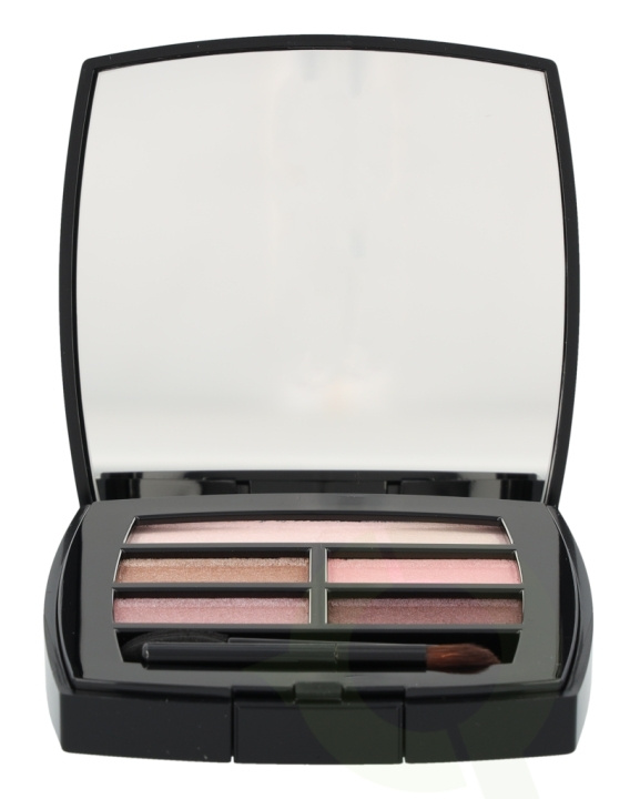 Chanel Les Beiges Healthy Glow Natural Eyeshadow Palette 4.5 gr Light ryhmässä KAUNEUS JA TERVEYS / Meikit / Silmät ja kulmat / Luomivärit @ TP E-commerce Nordic AB (C42532)