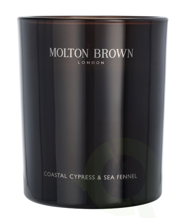 Molton Brown M.Brown Coastal Cypress & Sea Fennel Candle 190 gr ryhmässä KAUNEUS JA TERVEYS / Tuoksut & Parfyymit / Muut tuoksut / Tuoksukynttilät @ TP E-commerce Nordic AB (C44738)