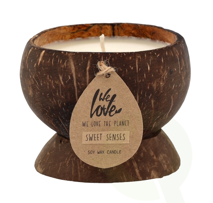 We Love The Planet Coconut Soywax Candle 200 gr Sweet Senses ryhmässä KAUNEUS JA TERVEYS / Tuoksut & Parfyymit / Muut tuoksut / Tuoksukynttilät @ TP E-commerce Nordic AB (C44820)